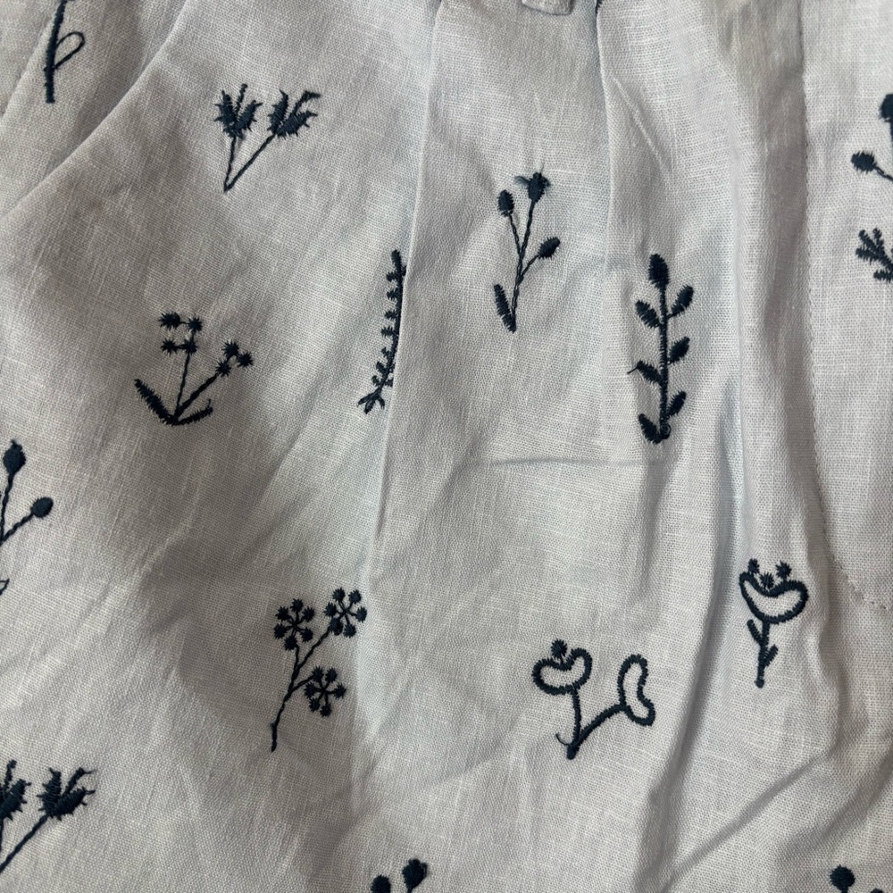Something Navy Embroidered Tailored Shorts NWT - Picture 3 of 6